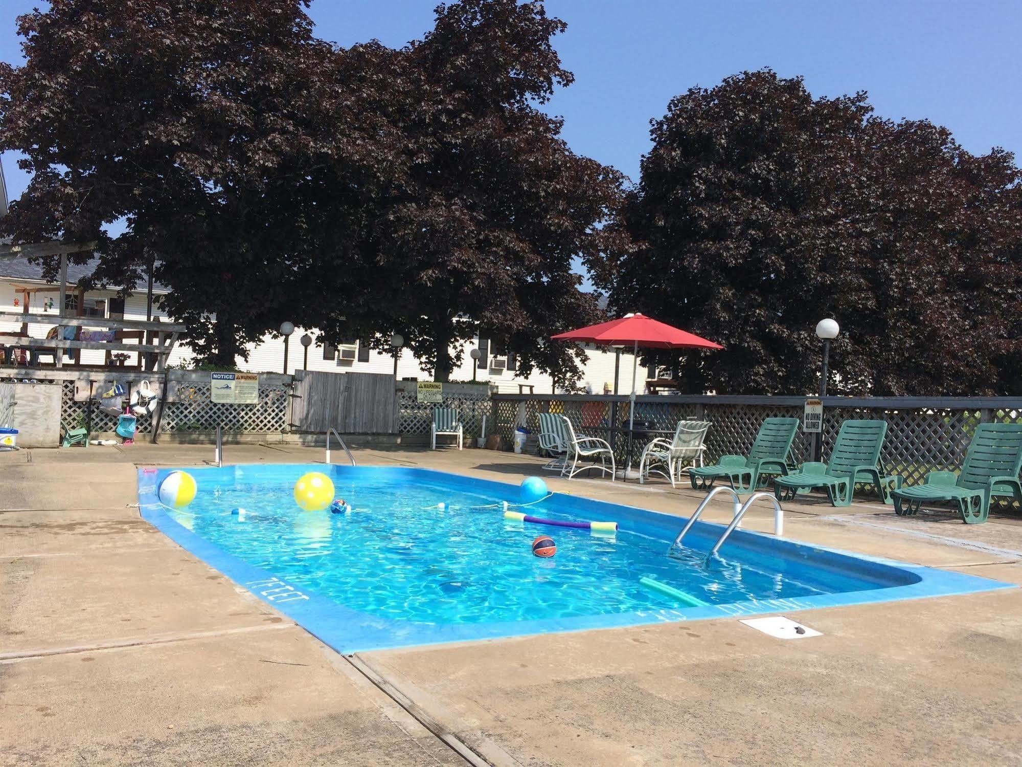 Port Lodge Motel Pulaski Εξωτερικό φωτογραφία
