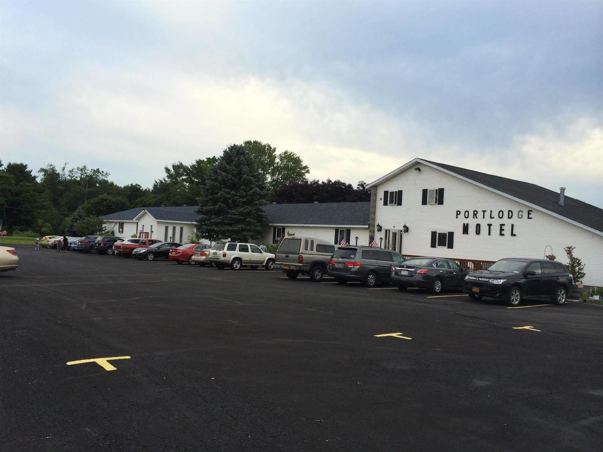 Port Lodge Motel Pulaski Εξωτερικό φωτογραφία